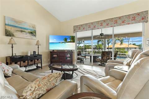 2013 SW 31st Ter, Cape Coral FL - photo 18 of 40