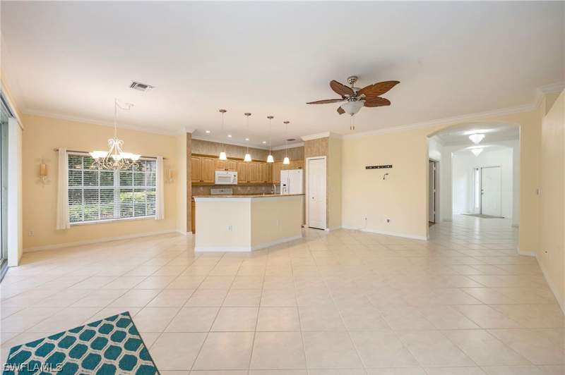 2 bedroom Condominium at 5605 Sherborn Dr 102, Jasmine Point, Naples — photo 3