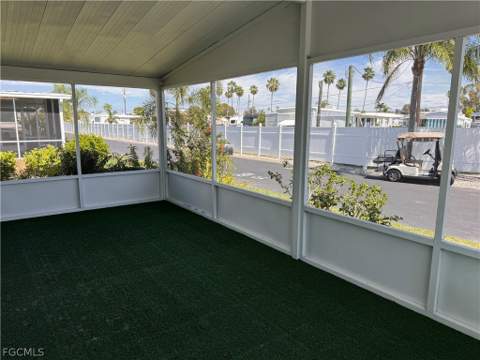 219 Temple Dr 219, Fort Myers FL - photo 12 of 14