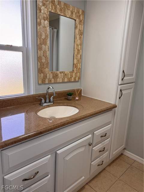 219 Temple Dr 219, Fort Myers FL - photo 8 of 14