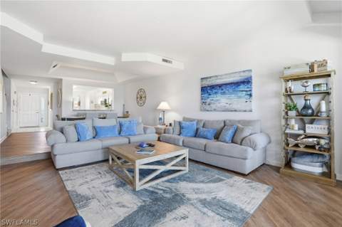 309 La Peninsula Blvd 309, Naples FL - photo 9 of 41