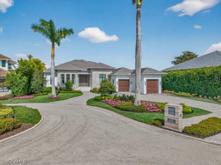 4 bedroom SingleFamilyResidence at 4120 Willowhead Way, Park Shore, Naples — photo 1