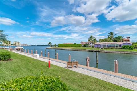 991 N Barfield Dr 403, Marco Island FL - photo 20 of 22