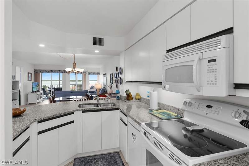2 bedroom Condominium at 991 N Barfield Dr 403, Grand Bay At Marco Beach, Marco Island — photo 4
