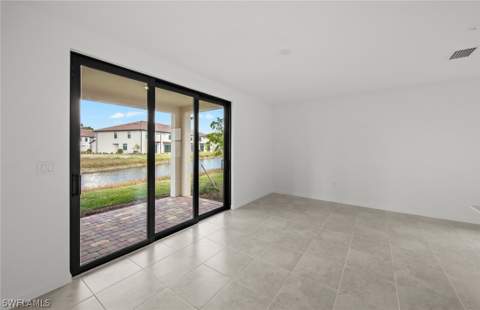 1572 Lake Jessup Cir, Cape Coral FL - photo 16 of 34