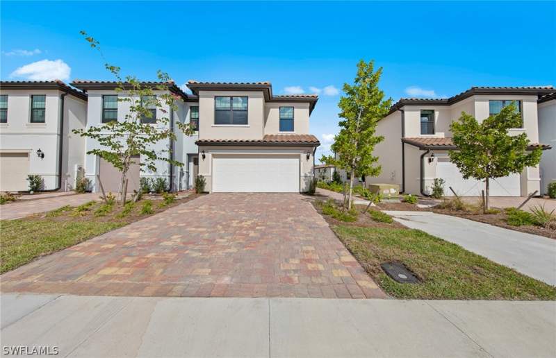 3 bedroom Townhouse at 1562 Lake Jessup Cir, Sawgrass At Coral Lakes, Cape Coral — photo 2