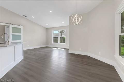 270 Madison Dr, Naples FL - photo 6 of 36