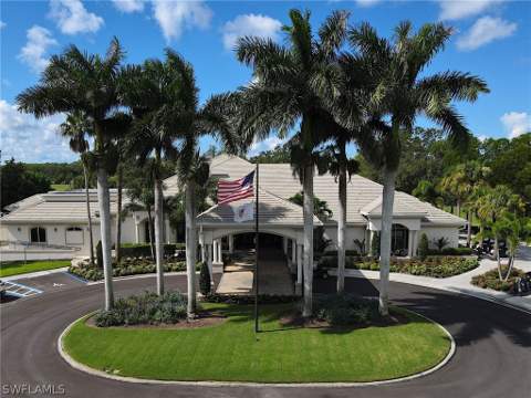 2880 Cypress Trace Cir 202, Naples FL - photo 18 of 23