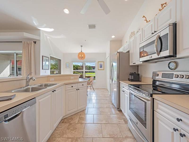 2 bedroom Condominium at 2880 Cypress Trace Cir 202, Cypress Trace, Naples — photo 3