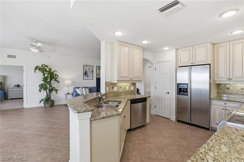 2 bedroom Condominium at 14491 Bellino Ter 101, Paloma, Bonita Springs — photo 5