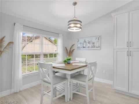 3505 Avion Woods Ct 902, Naples FL - photo 11 of 33