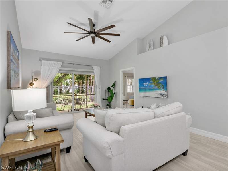 2 bedroom Townhouse at 3505 Avion Woods Ct 902, Avion Woods, Naples — photo 3