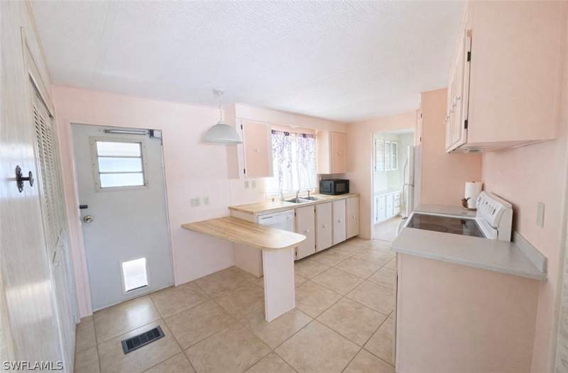 2 bedroom ManufacturedHome at 26110 Princess Ln, Imperial Harbor, Bonita Springs — photo 5