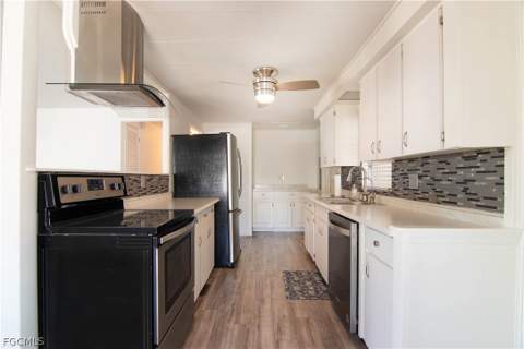 150 Overland Trl, North Fort Myers FL - photo 9 of 38