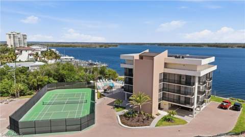8403 Estero Blvd 201, Fort Myers Beach FL - photo 6 of 43