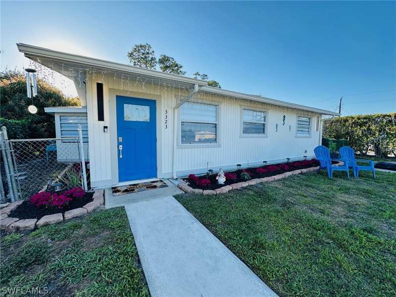 3 bedroom SingleFamilyResidence at 3323 Guilford Ct, Guilford Acres, Naples — photo 1