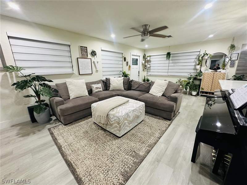 3 bedroom SingleFamilyResidence at 3323 Guilford Ct, Guilford Acres, Naples — photo 3