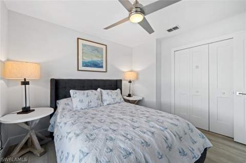 822 Gulf Pavilion Dr 201, Naples FL - photo 24 of 39