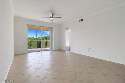 8451 Kingbird Loop 334, Estero FL - photo 7 of 26