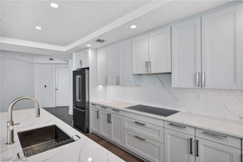 4142 Bay Beach Ln 901, Fort Myers Beach FL - photo 14 of 50