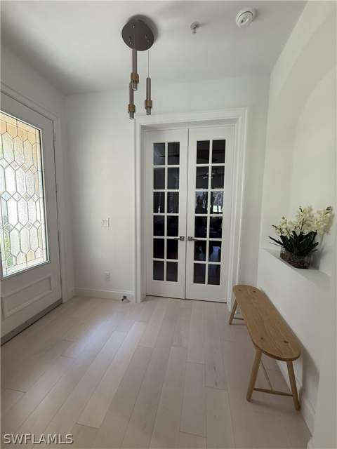 2830 Tiburon Blvd E 101, Naples FL - photo 20 of 41