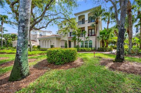 2830 Tiburon Blvd E 101, Naples FL - photo 24 of 41