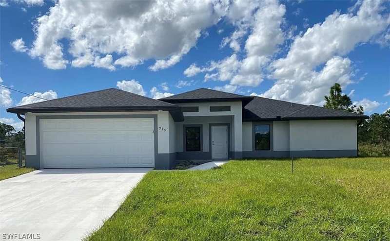 4 bedroom SingleFamilyResidence at 315 Paisley Ave, Lehigh Acres, Lehigh Acres — photo 1