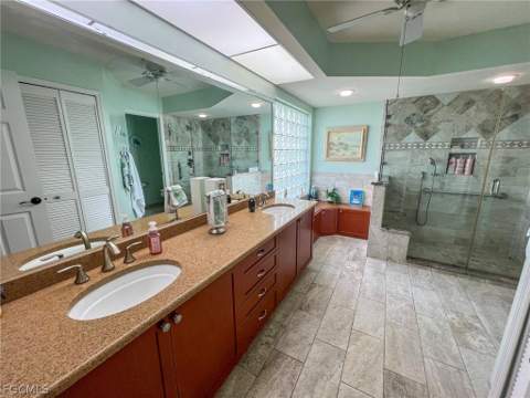 2170 Embarcadero Way, North Fort Myers FL - photo 18 of 47