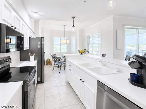 8555 Naples Heritage Dr 237, Naples FL - photo 15 of 37