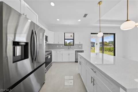 2711 39th St W, Lehigh Acres FL - photo 13 of 47