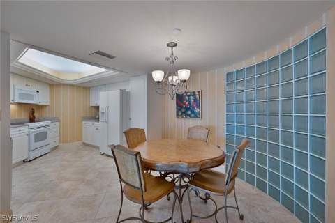 4751 Gulf Shore Blvd N 1507, Naples FL - photo 10 of 20