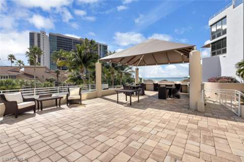 4751 Gulf Shore Blvd N 1507, Naples FL - photo 15 of 20