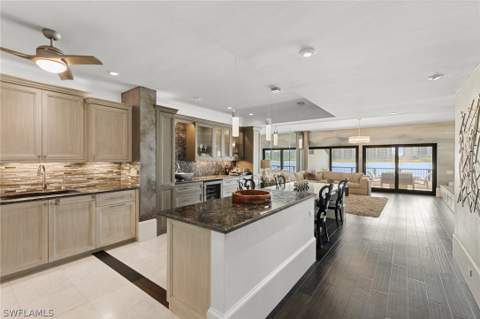 406 La Peninsula Blvd 406, Naples FL - photo 13 of 38