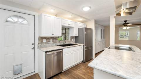 851 Manatee Rd, Naples FL - photo 15 of 43