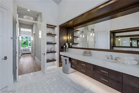 529 Neapolitan Way, Naples FL - photo 15 of 26