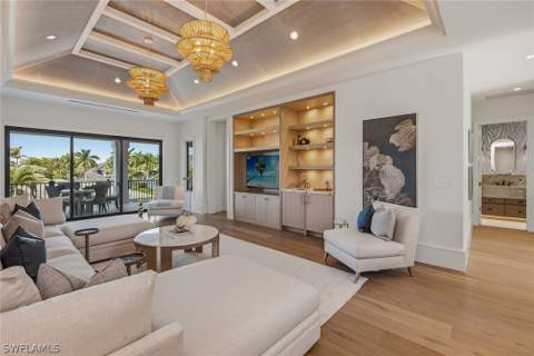 529 Neapolitan Way, Naples FL - photo 23 of 26