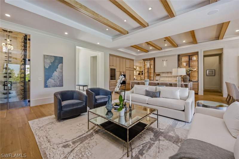 5 bedroom SingleFamilyResidence at 529 Neapolitan Way, Park Shore, Naples — photo 5