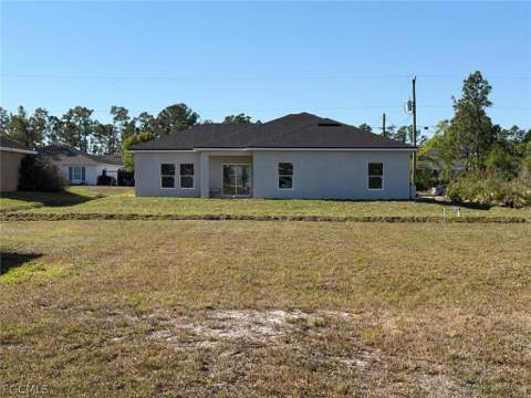 484 Westdale Ave, Lehigh Acres FL - photo 20 of 33