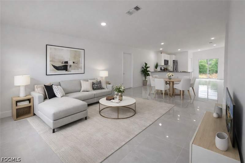 3 bedroom SingleFamilyResidence at 2905 26th St W, Lehigh Acres, Lehigh Acres — photo 2