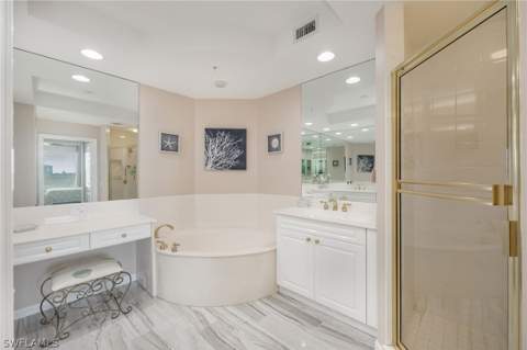 425 Cove Tower Dr 502, Naples FL - photo 11 of 18