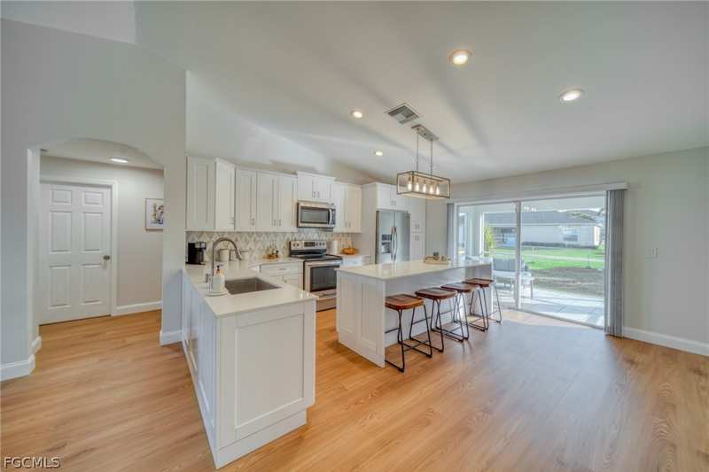 3 bedroom SingleFamilyResidence at 2847 SW 26th Pl, Cape Coral, Cape Coral — photo 1