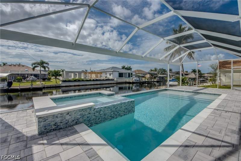3 bedroom SingleFamilyResidence at 4910 SW 2nd Ave, Cape Coral, Cape Coral — photo 5