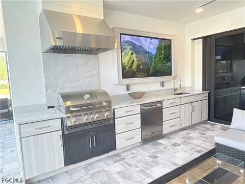 4910 SW 2nd Ave, Cape Coral FL - photo 7 of 49