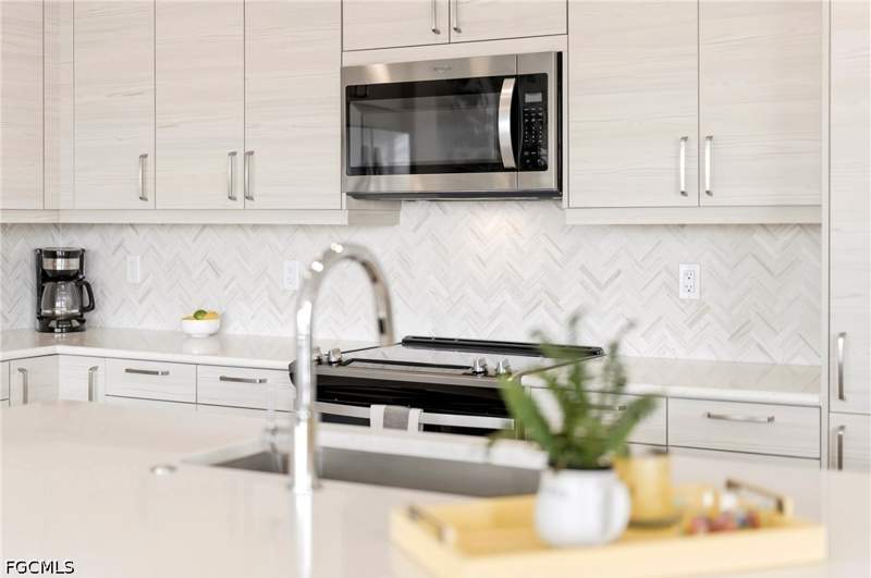 2 bedroom Condominium at 1111 Central Ave 507, Eleven Eleven Central, Naples — photo 4