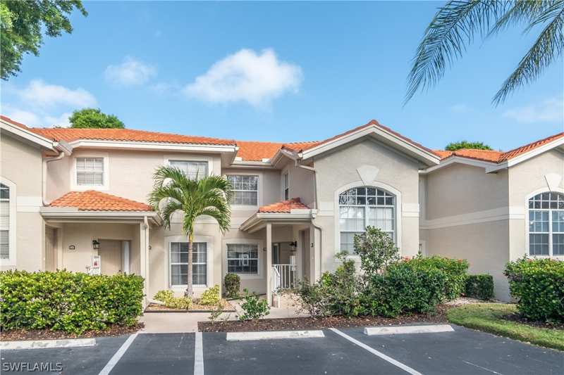2 bedroom Condominium at 2585 Old Groves Rd L102, Pipers Grove, Naples — photo 1