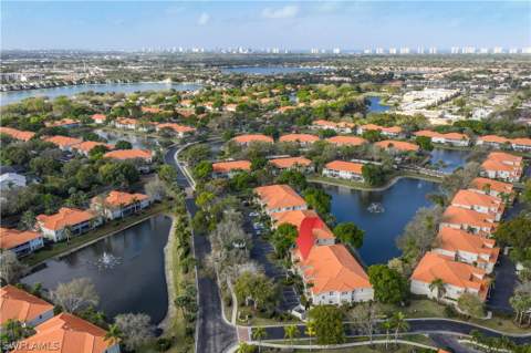 2585 Old Groves Rd L102, Naples FL - photo 21 of 29