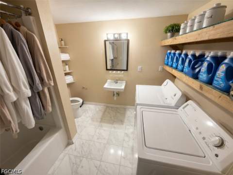 815 Riverside Dr, Moore Haven FL - photo 8 of 11