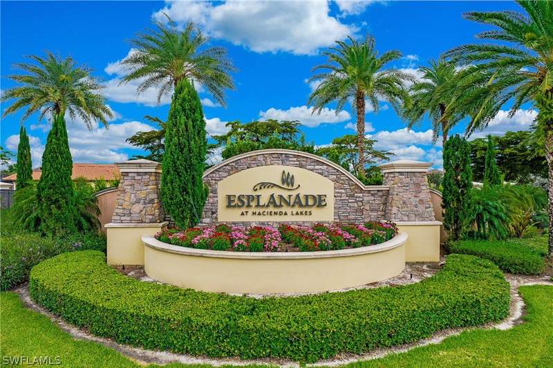 3 bedroom SingleFamilyResidence at 8591 Maggiore Ct, Esplanade At Hacienda Lakes, Naples — photo 2