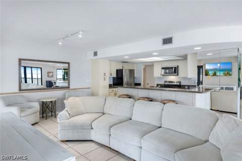 9653 Gulf Shore Dr 303, Naples FL - photo 10 of 50