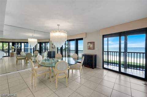 9653 Gulf Shore Dr 303, Naples FL - photo 18 of 50